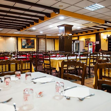 Hostal Las Palomas Λουθένα Εξωτερικό φωτογραφία