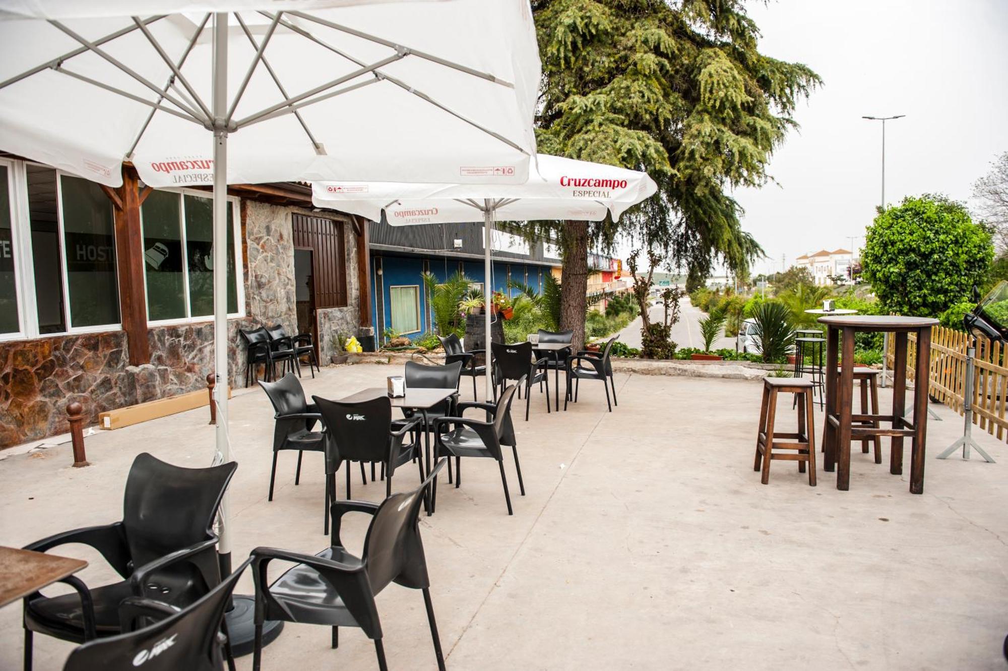 Hostal Las Palomas Λουθένα Εξωτερικό φωτογραφία