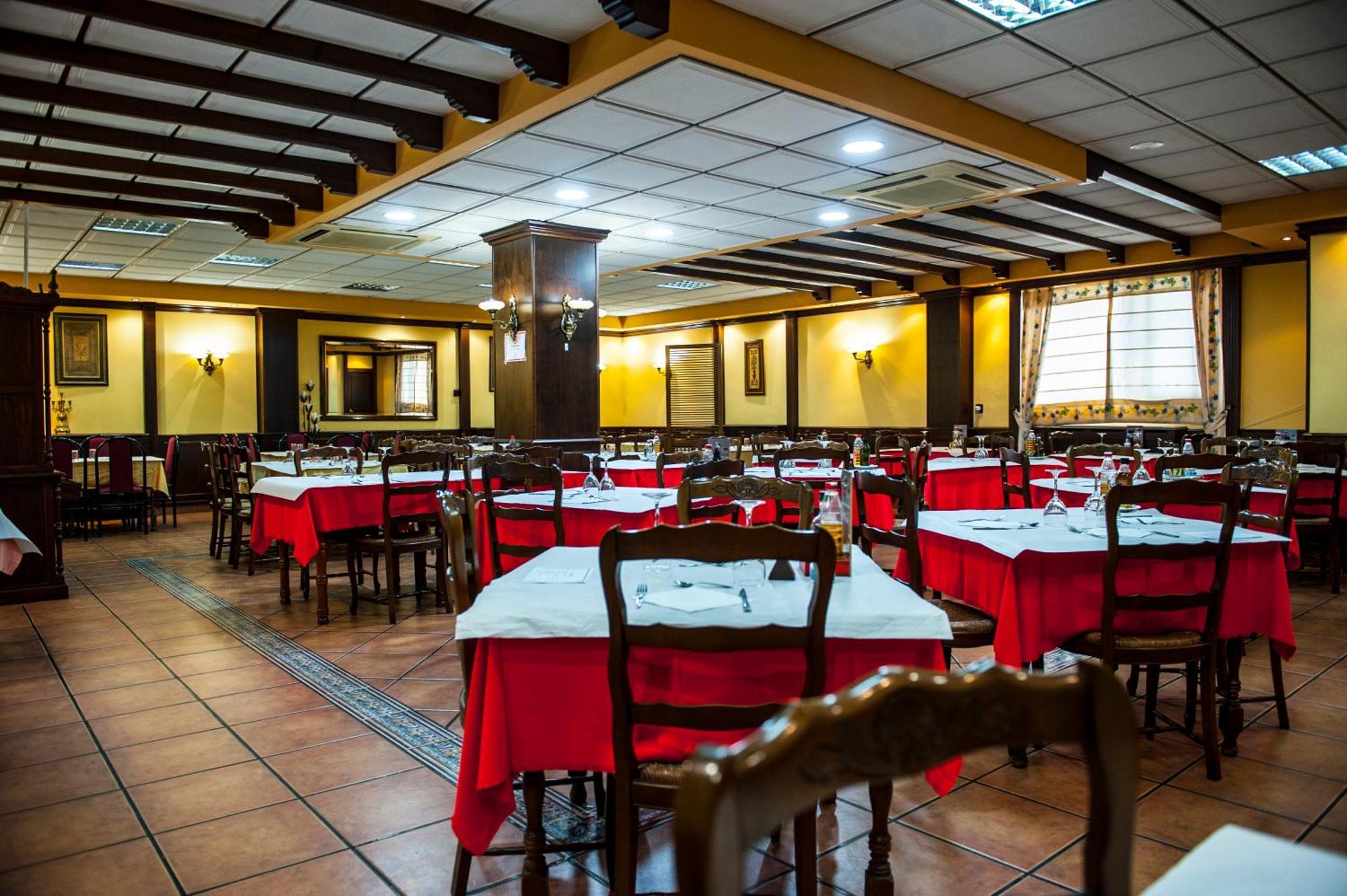 Hostal Las Palomas Λουθένα Εξωτερικό φωτογραφία